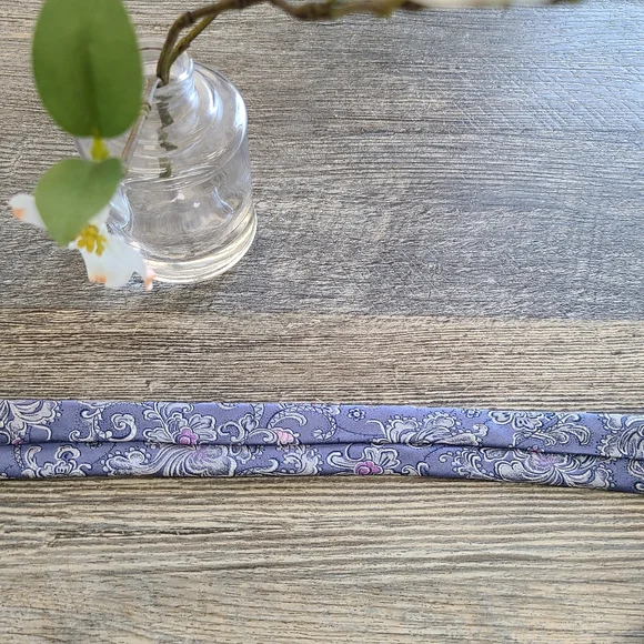 Brioni Silk Jacquard Floral Motif Tie